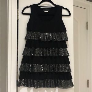 ⭐️⭐️👗NWOT BLACK AND SILVER TIERED DRESS!!